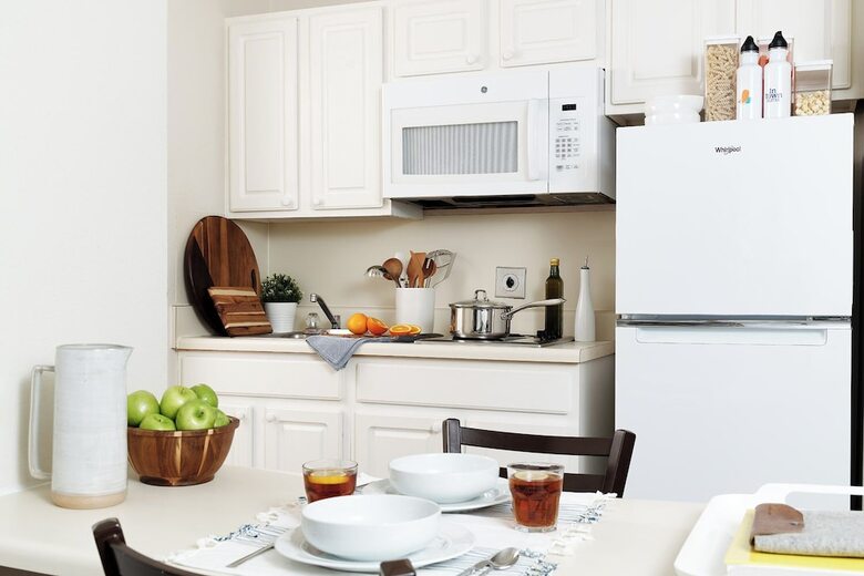 Hotel Intown Suites Extended Stay Mobile - South Beltline