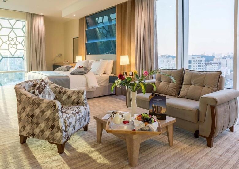 Almansour Suites Hotel Doha