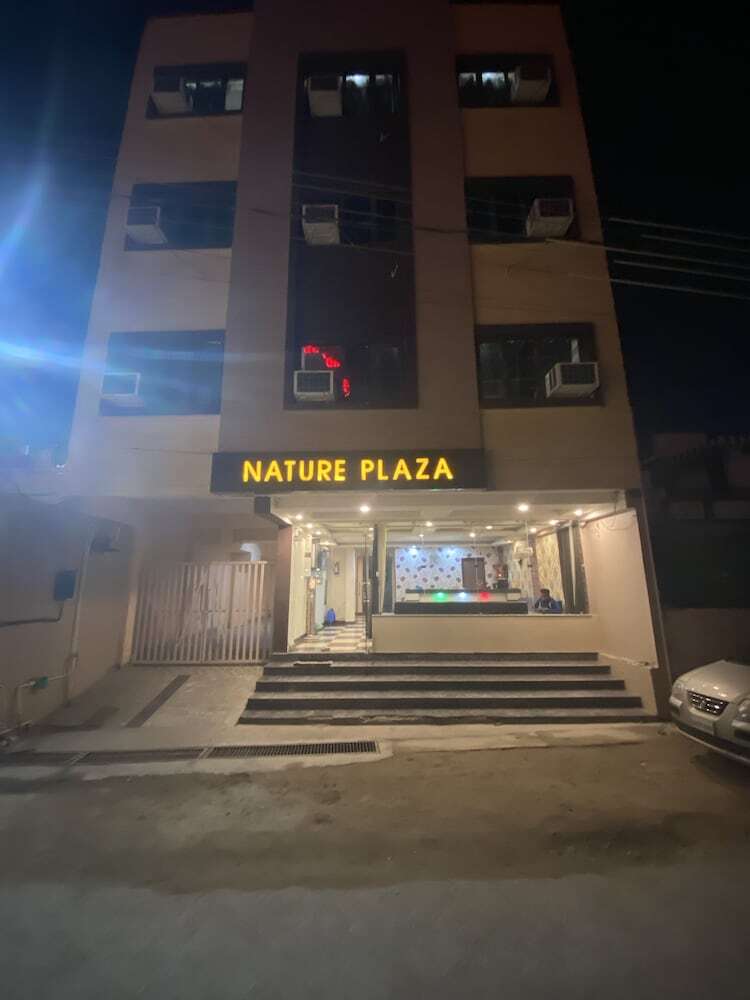 Hotel Nature Plaza