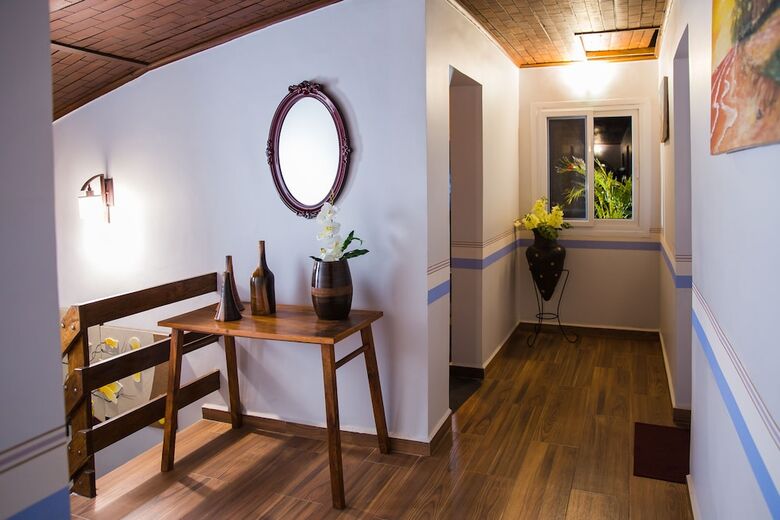 H&h  Chambre De Charme