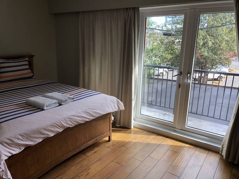Dunbar Guest House