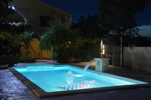 Apartment Karlo