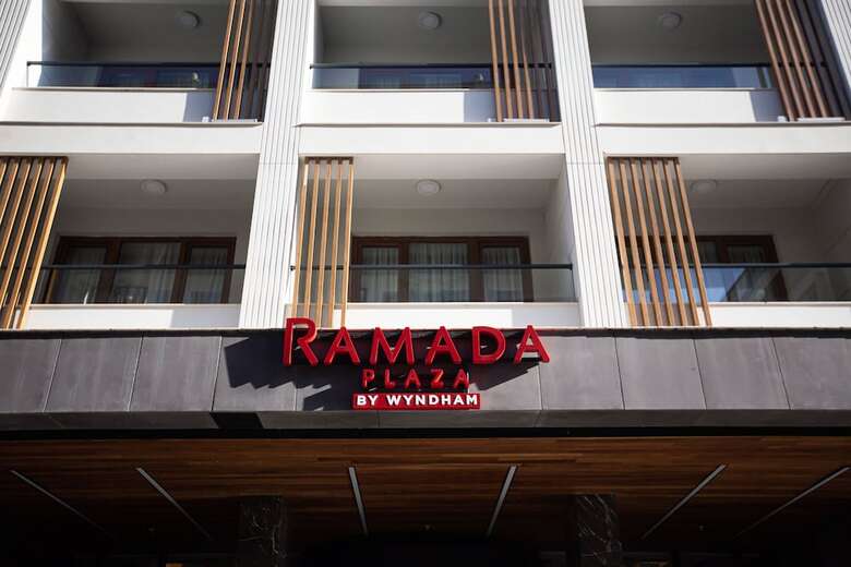 Hotel Ramada Plaza By Wyndham Istanbul Sultanahmet