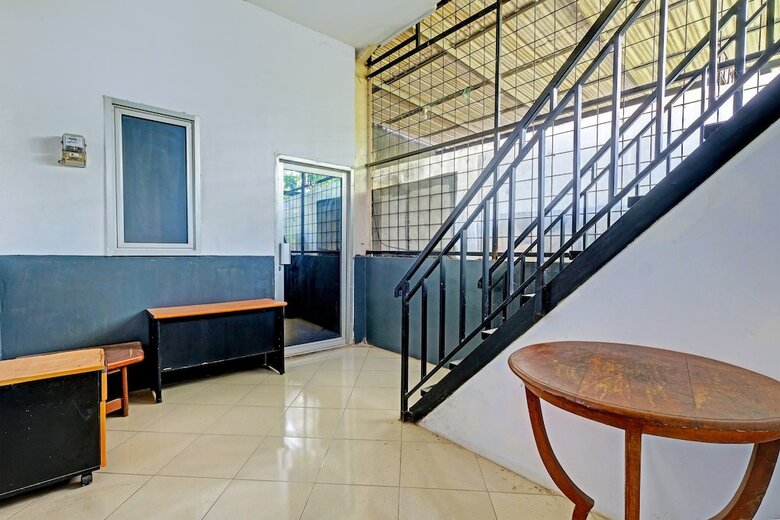 Hotel Oyo Life 2928 Rumah Ceria