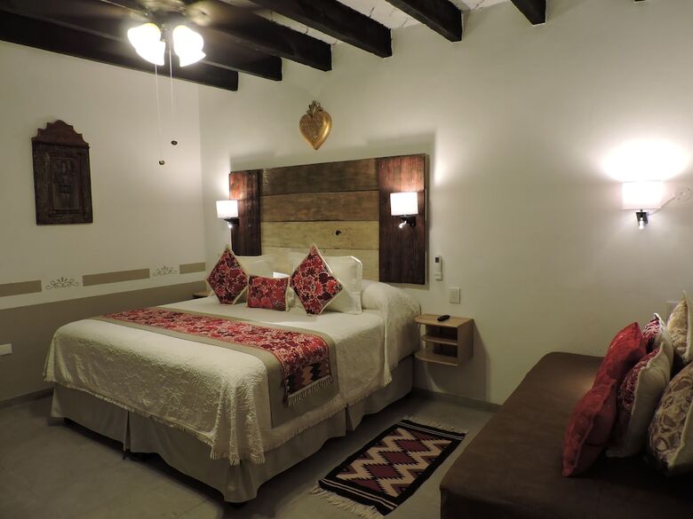 Hotel Casa Colibri