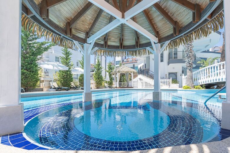 Well Palace Side - All Inclusive