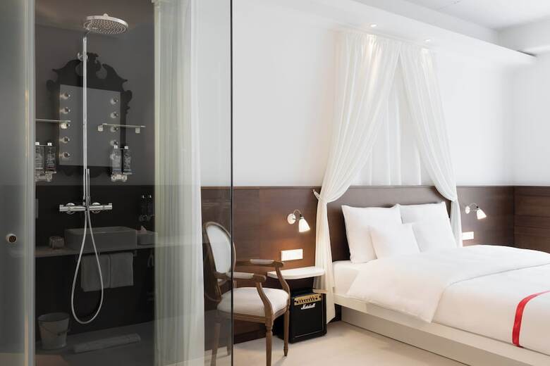 Ruby Rosi Hotel Munich