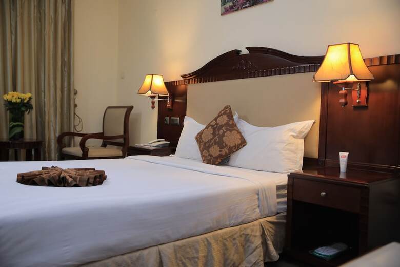 Debredamo Hotel