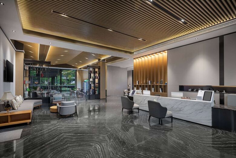 Hotel Ramada By Wyndham Guilin Yangshuo Resort