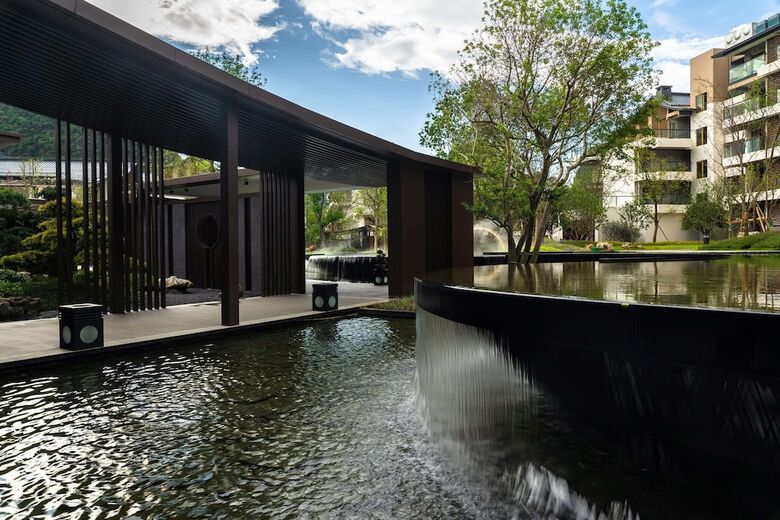 Hotel Ramada By Wyndham Guilin Yangshuo Resort