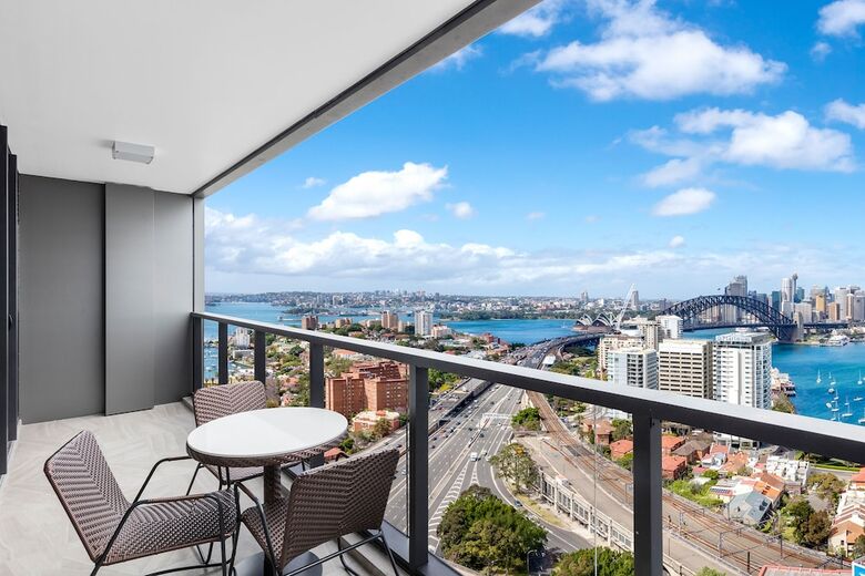 Aparthotel Meriton Suites North Sydney