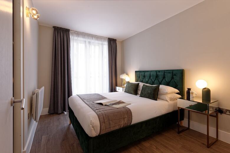 Hotel The Residen