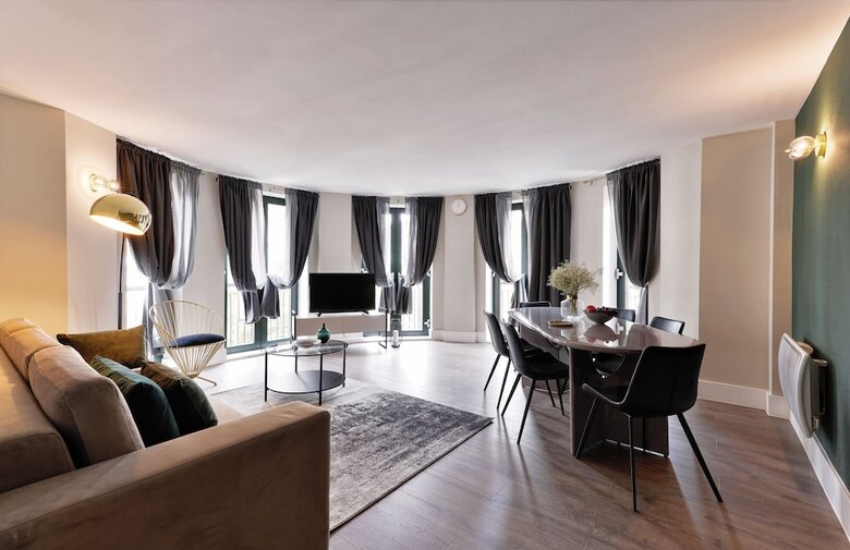 Hotel The Residen