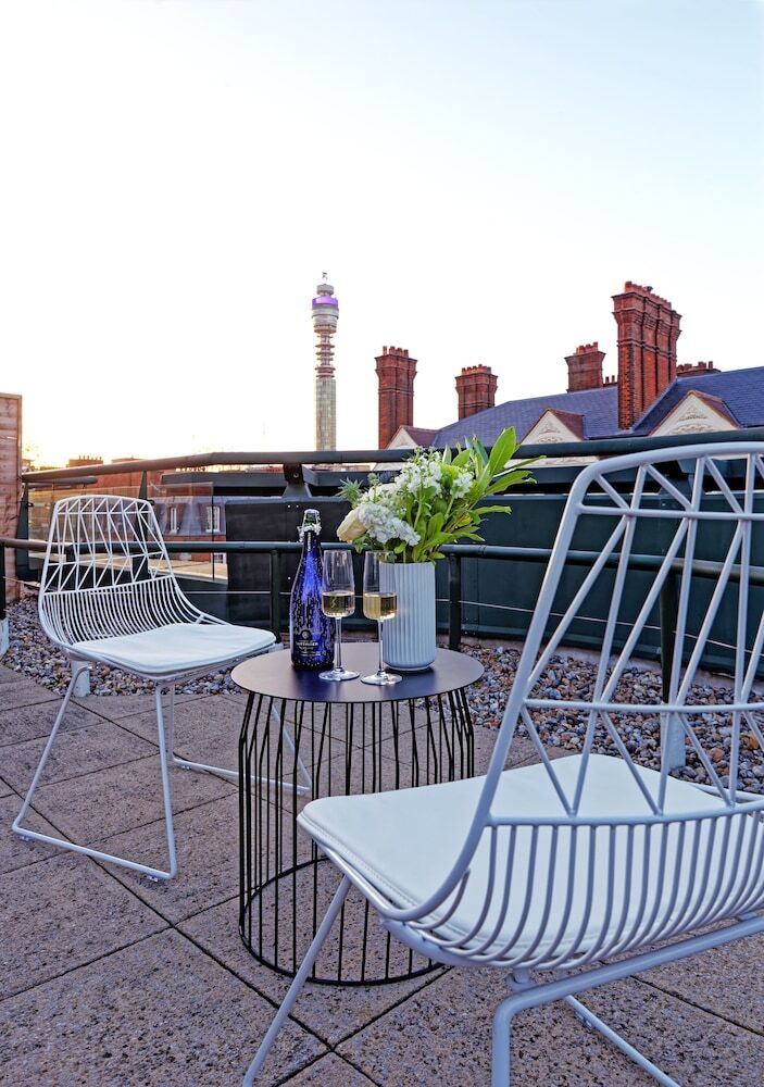 Hotel The Residen