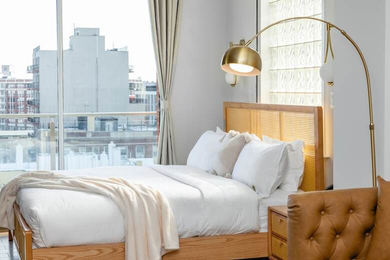 The Modernist Hotel