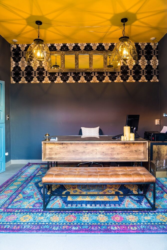 Hotel Casa Delphine