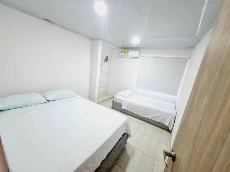 Apartamentos Turisticos Altamar