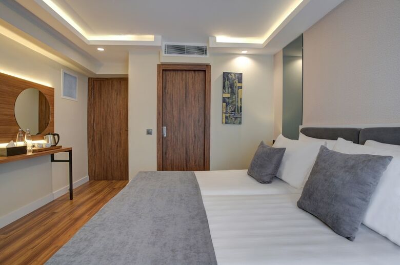 Depiero Hotel Karak�y