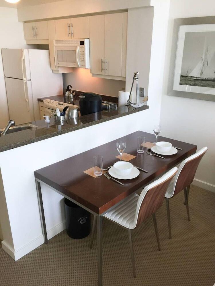 Apartamentos Ocean, Marina & City View Studio + Balcony #2
