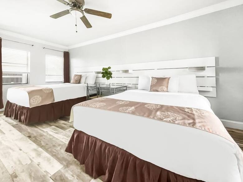 Motel Neptune Oceanfront Rentals