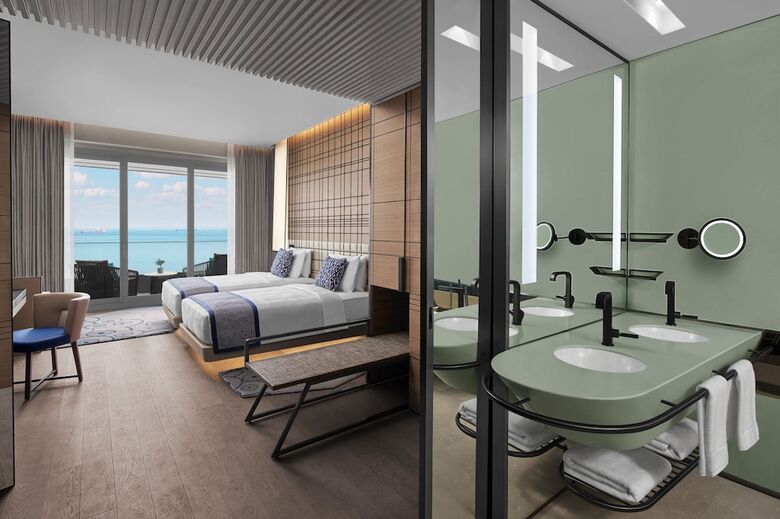 Jw Marriott Hotel Istanbul Marmara Sea