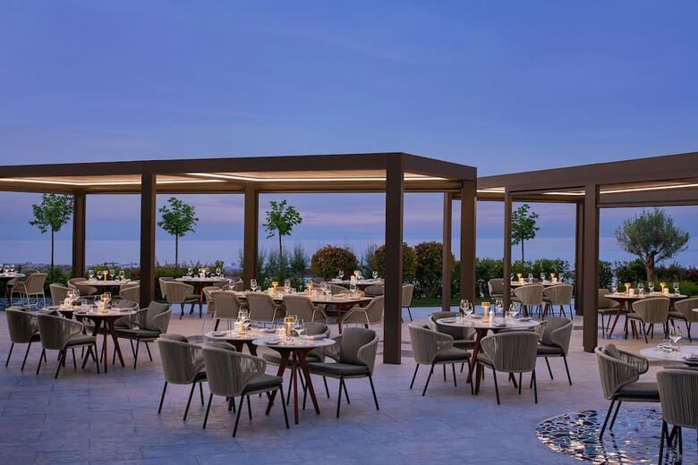 Jw Marriott Hotel Istanbul Marmara Sea
