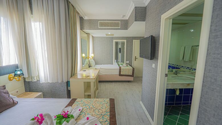 Rios Beach Hotel