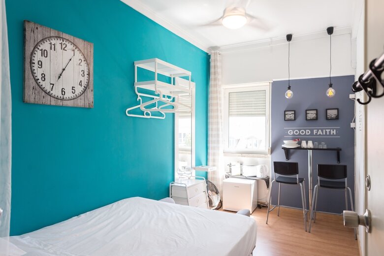 Happy Reception Boutique Hostel Marqu�s.