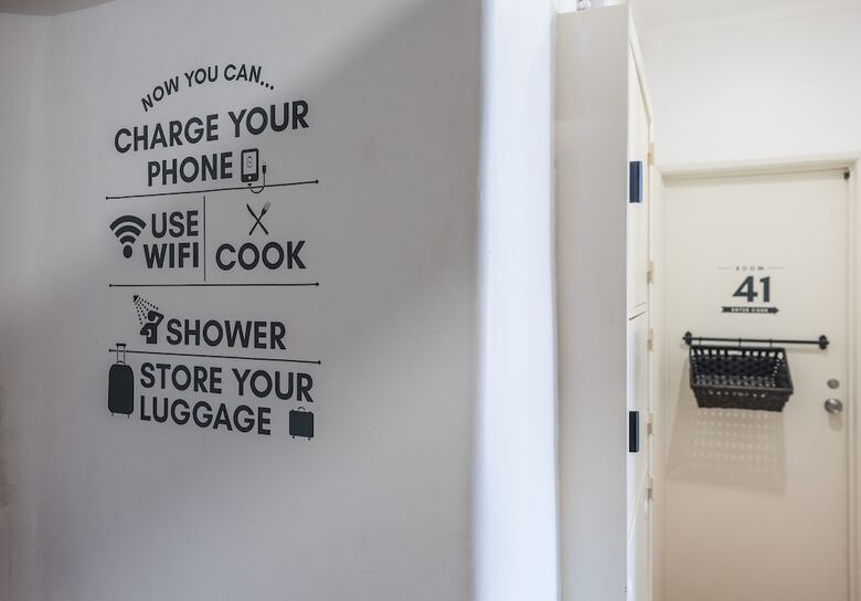 Happy Reception Boutique Hostel Marqu�s.