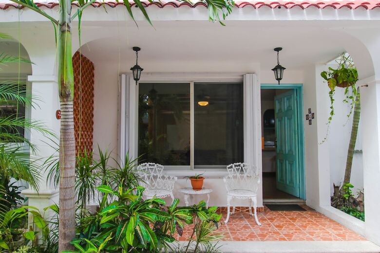 Hotel Villas Colibr� Suites And Bungalows.
