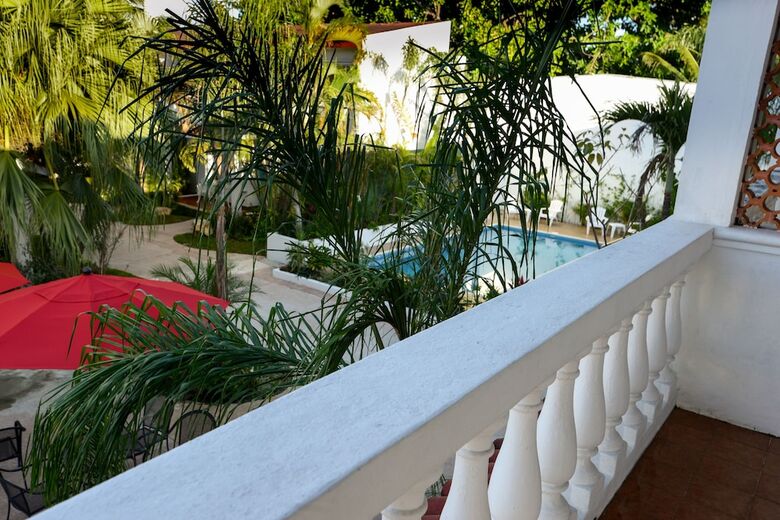 Hotel Villas Colibr� Suites And Bungalows.
