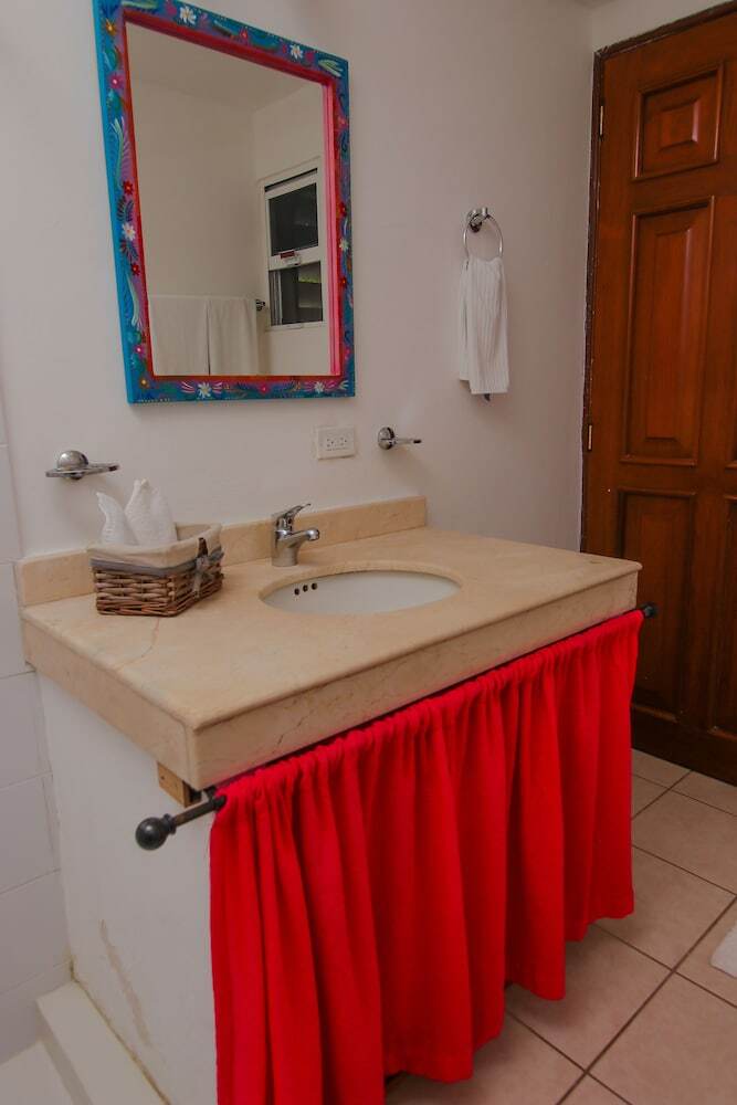 Hotel Villas Colibr� Suites And Bungalows.