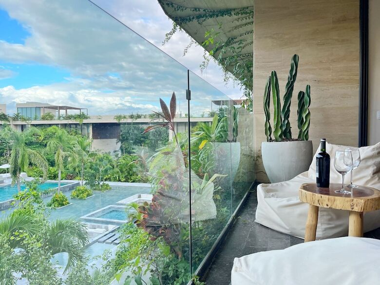 Mistiq Tulum
