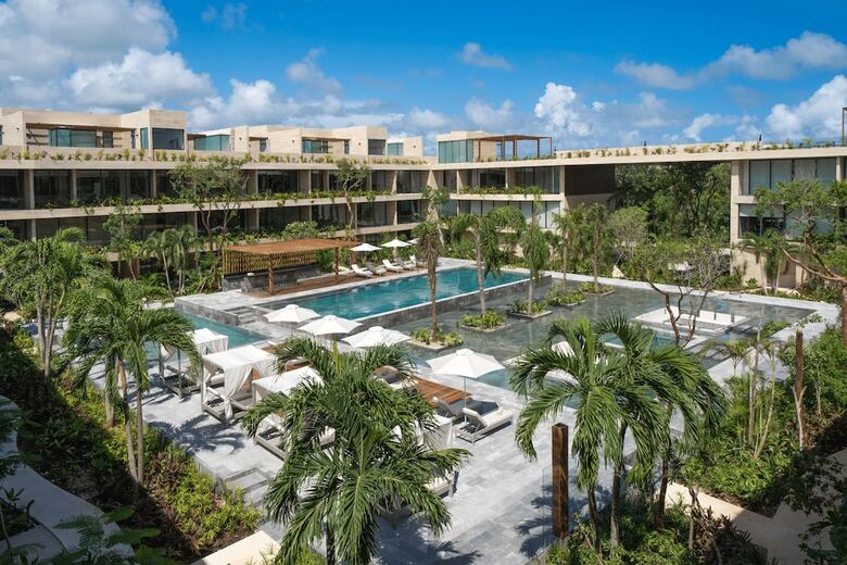 Mistiq Tulum