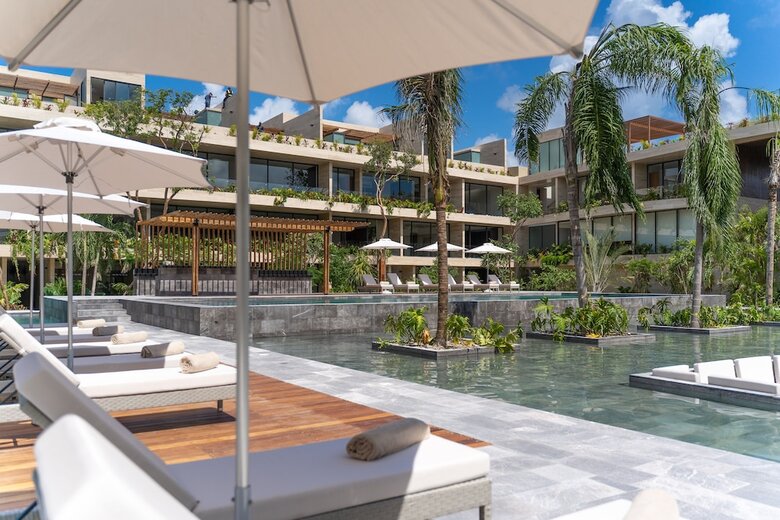 Mistiq Tulum