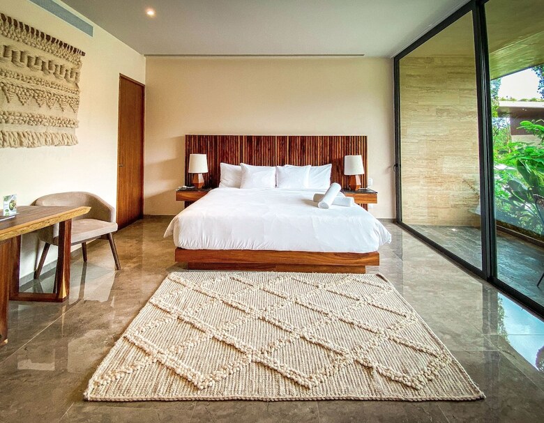Mistiq Tulum