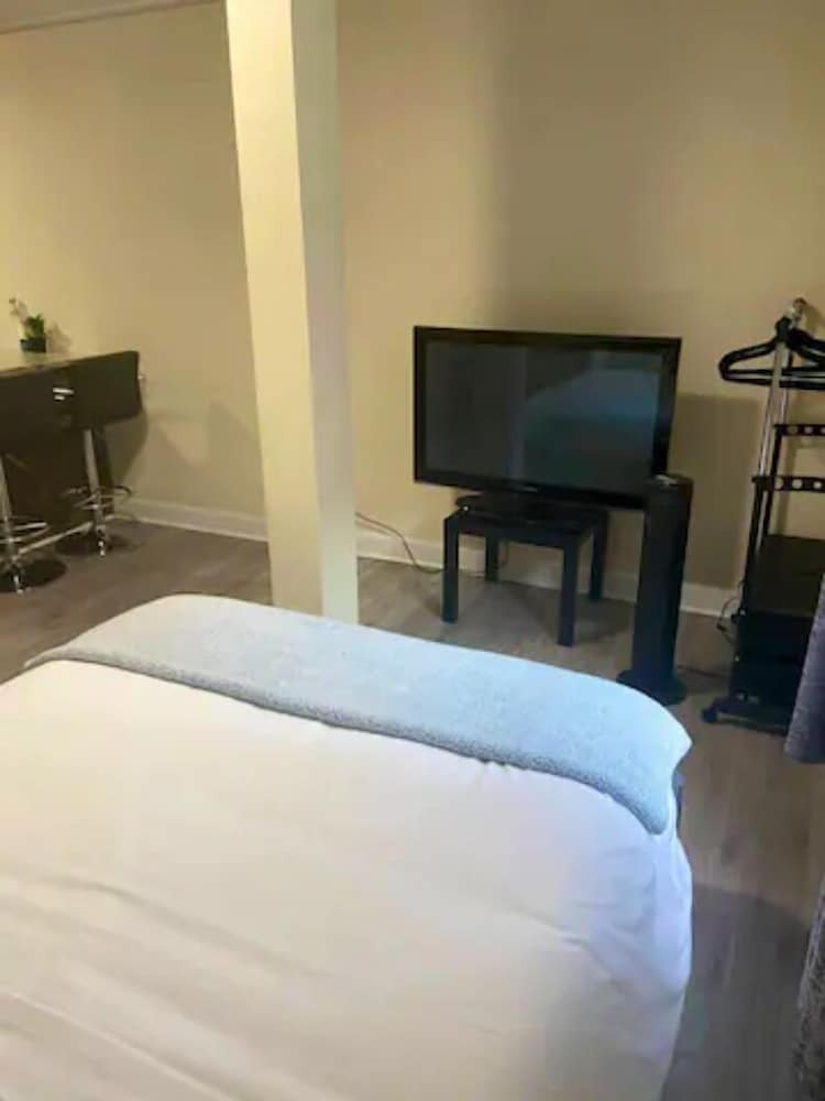 Cdqi Hotel