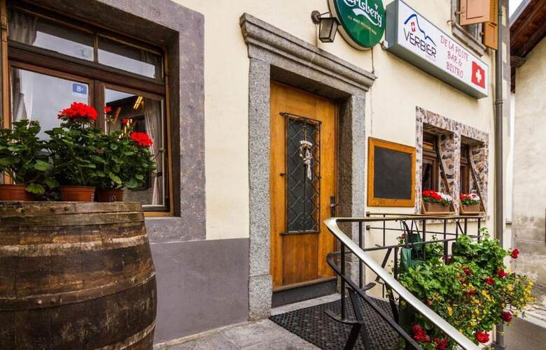 Bed & Breakfast Hotel De La Poste