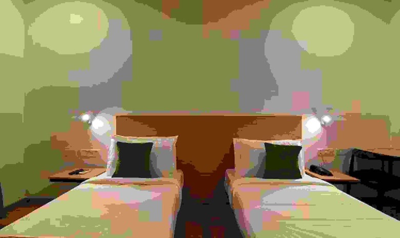 Fabhotel Ace I
