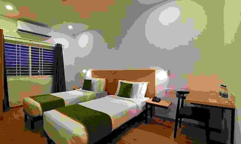 Fabhotel Ace I