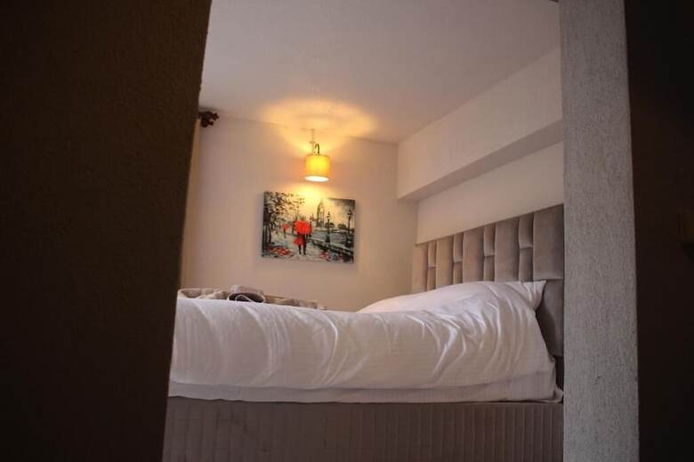 Ambar Hotel