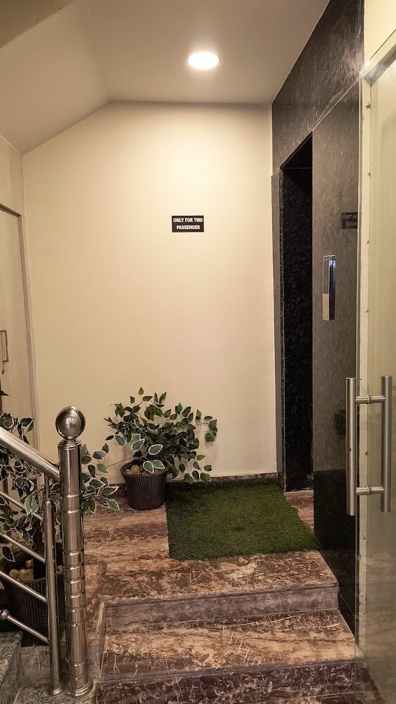 Hotel Mewar Shine
