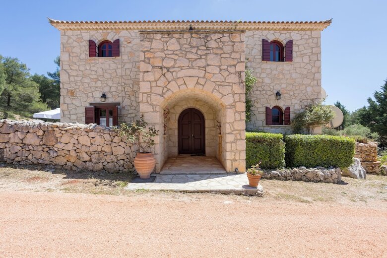 Aresti Mountain Resort