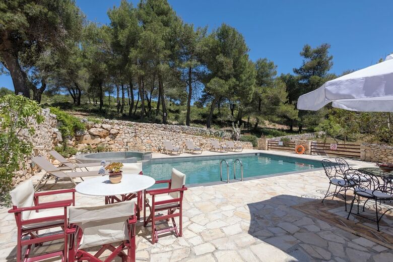 Aresti Mountain Resort