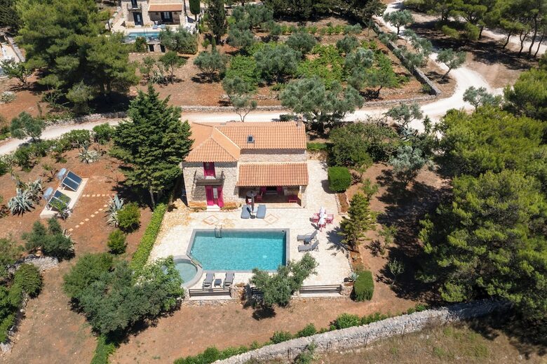 Aresti Mountain Resort