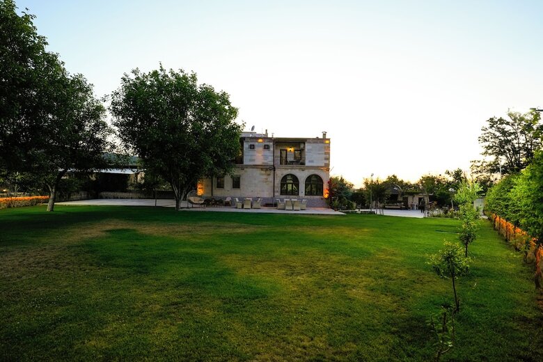 Hotel Cevizli Konak