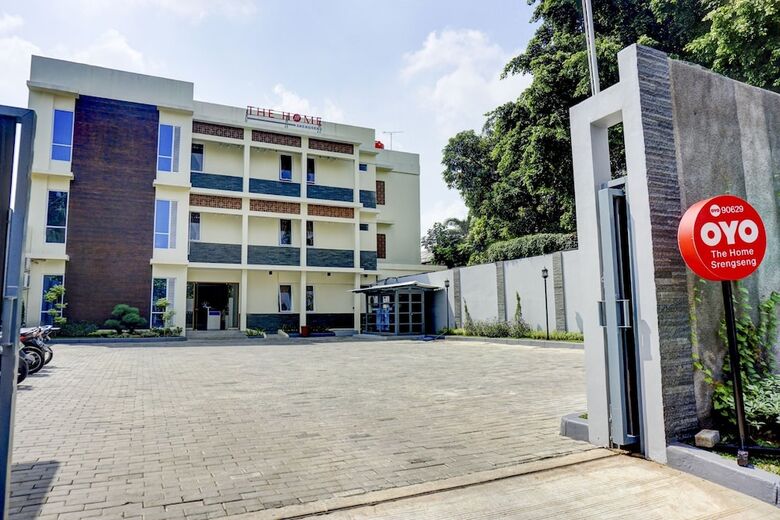 Hotel Oyo 90629 The Home Srengseng