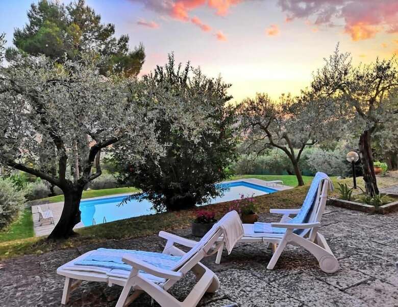 Villa Lavania