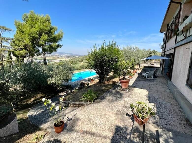 Villa Lavania