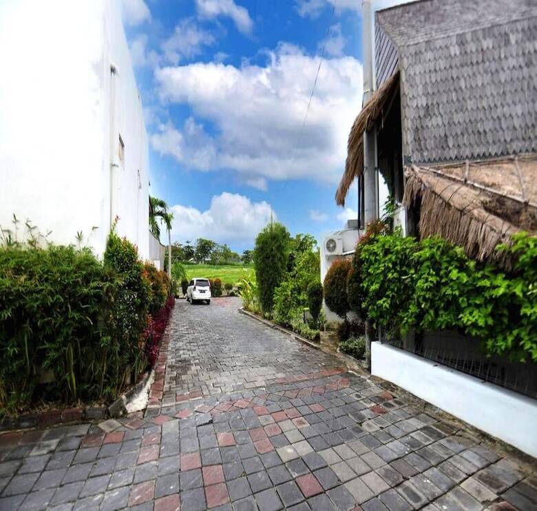 Hotel Belvilla Seaside Hermitage Bungalow Canggu Beach